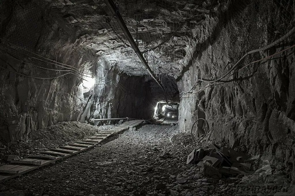 Шахта угольная